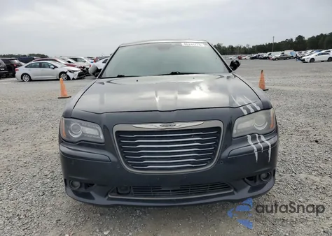 2013 Chrysler 300C Varvatos z USA, uszkodzony, nr VIN 2C3CCADT0DH727451